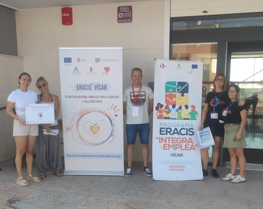 El programa ERACIS+ acerca sus recursos a los vecinos de Vícar