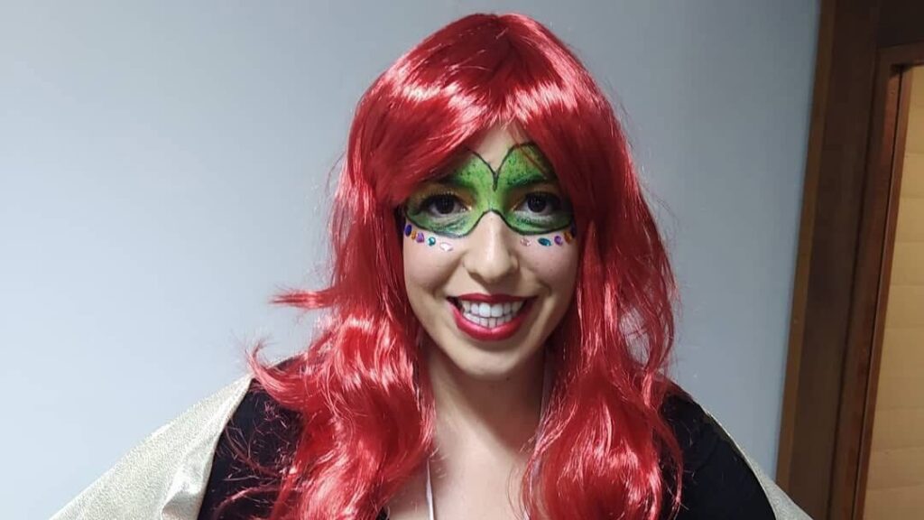 Imagen de Carmen Real, pregonera del Carnaval de Vícar 2026.