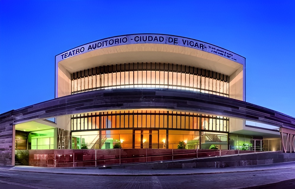 Exterior del auditorio de Vícar