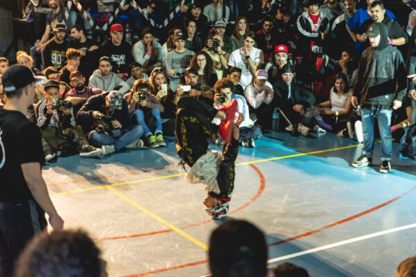 @cromeo._ BBoy